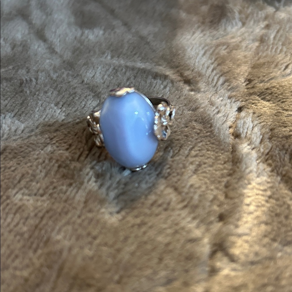 Elegant Silver and Blue Women's Ring